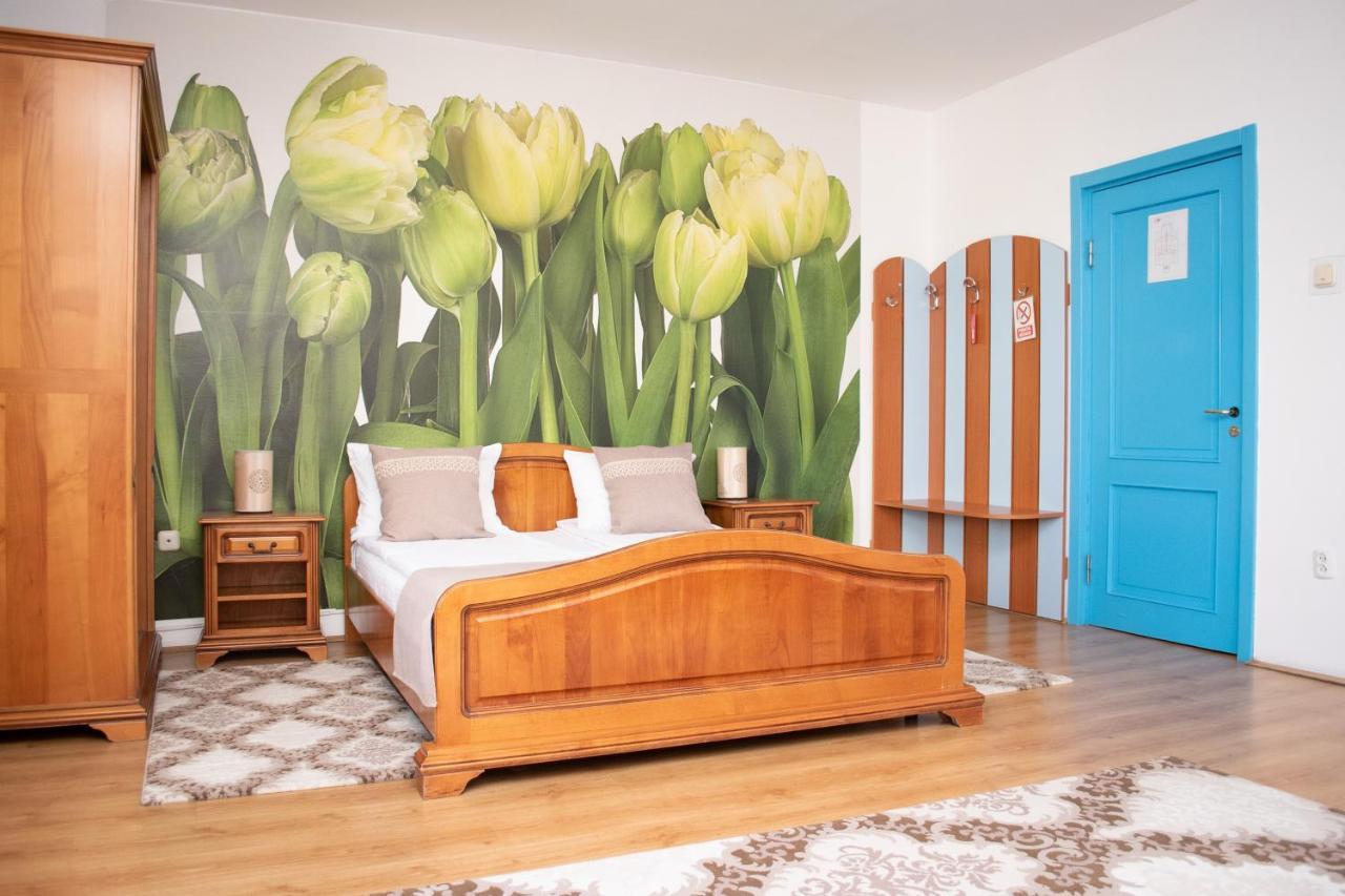 Motel Via Targu Mures Cristesti  Екстер'єр фото