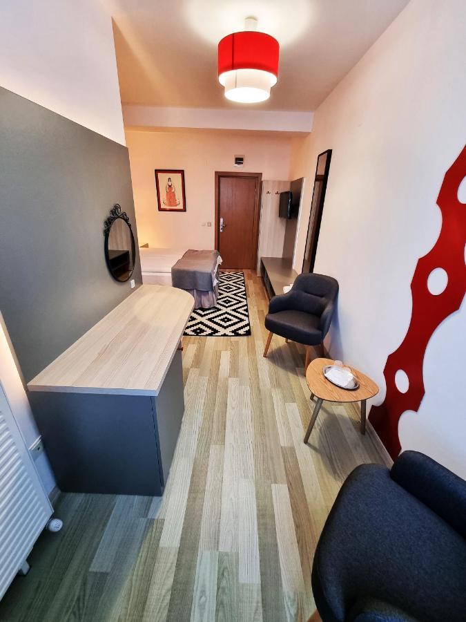Motel Via Targu Mures Cristesti  Екстер'єр фото